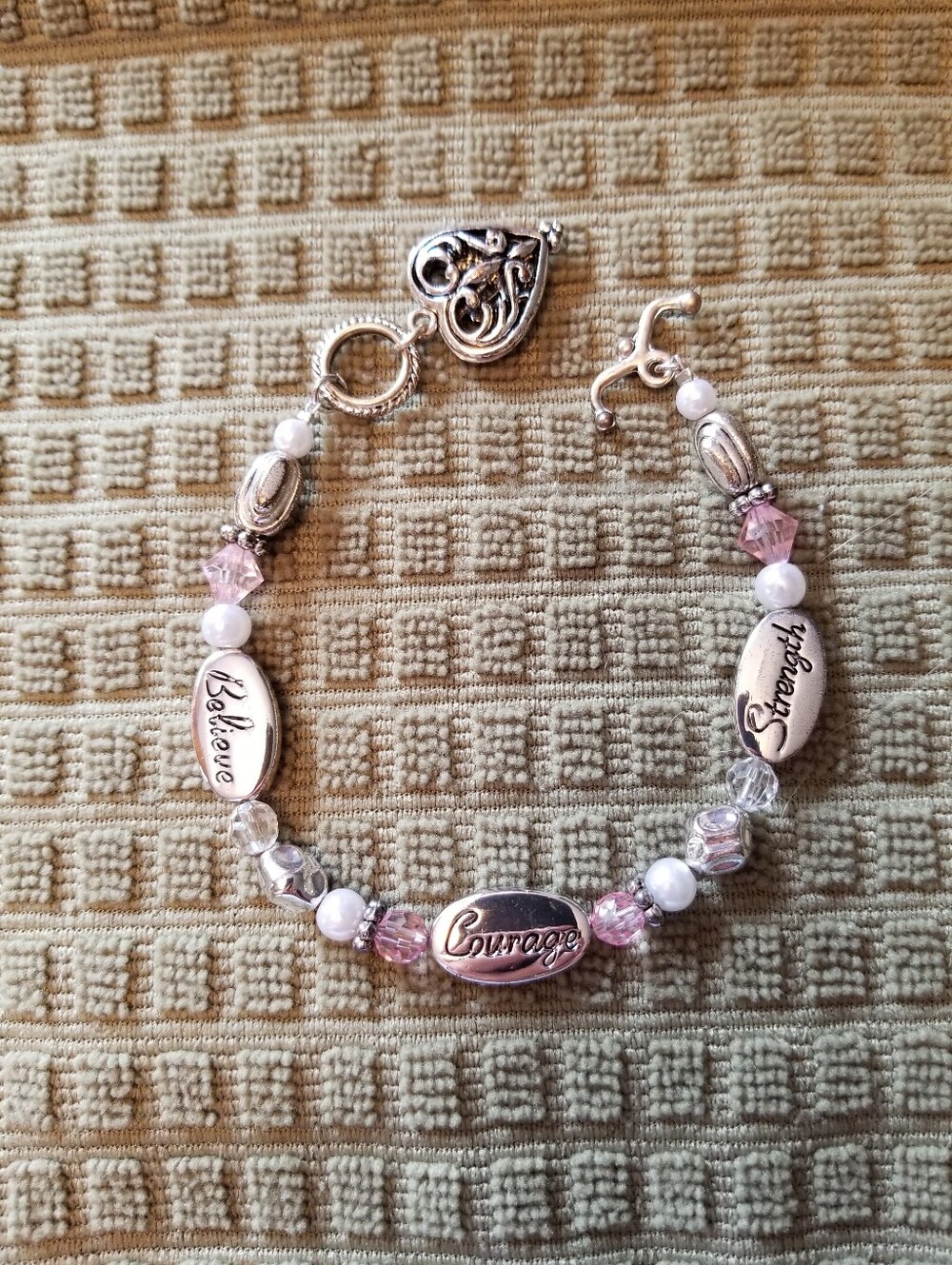 New.  Inspirational 'Believe Courage Speak' Pink and Silver Beaded Bracelet